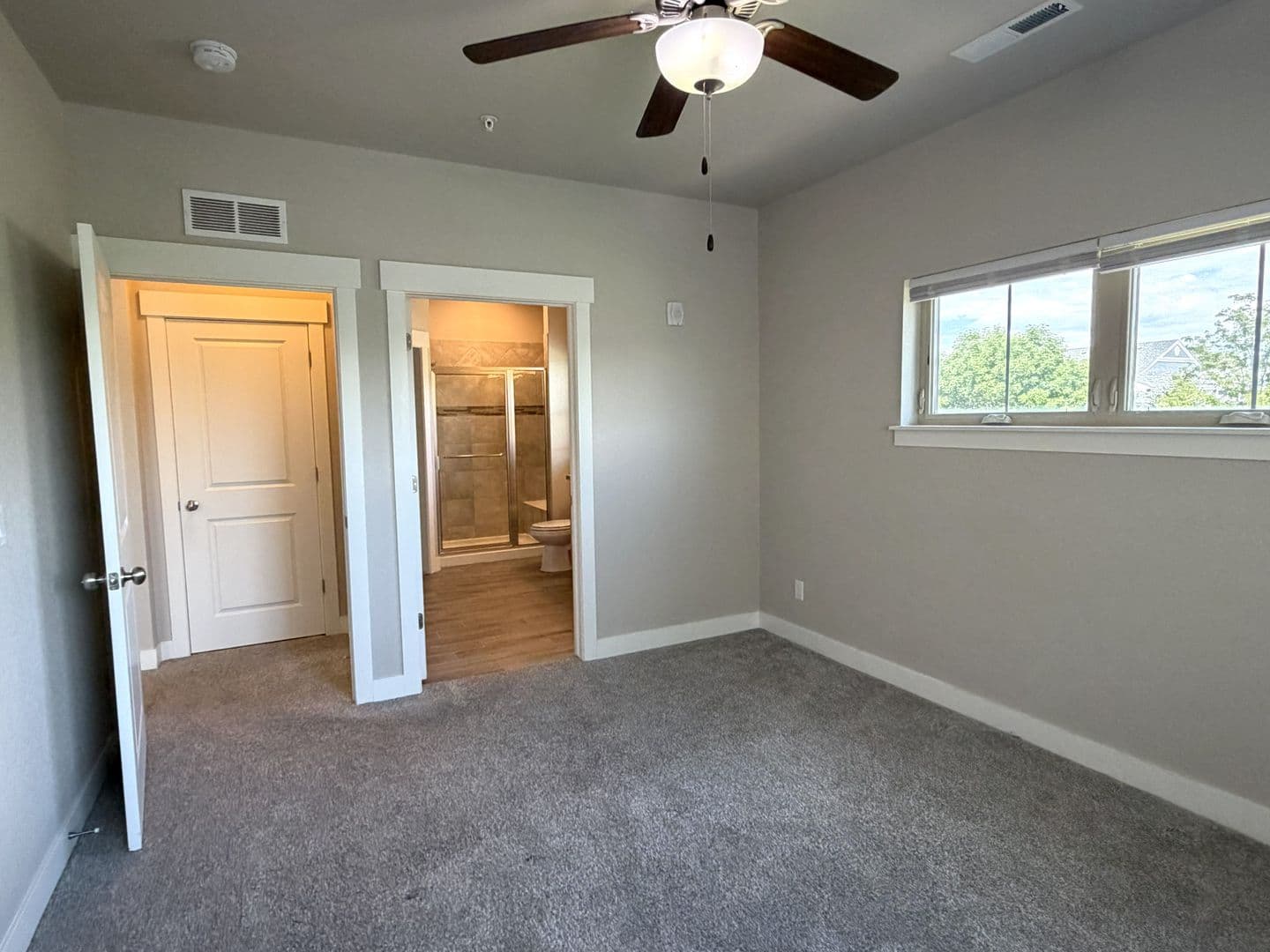 4642 Hahns Peak Drive 202 11 of 15