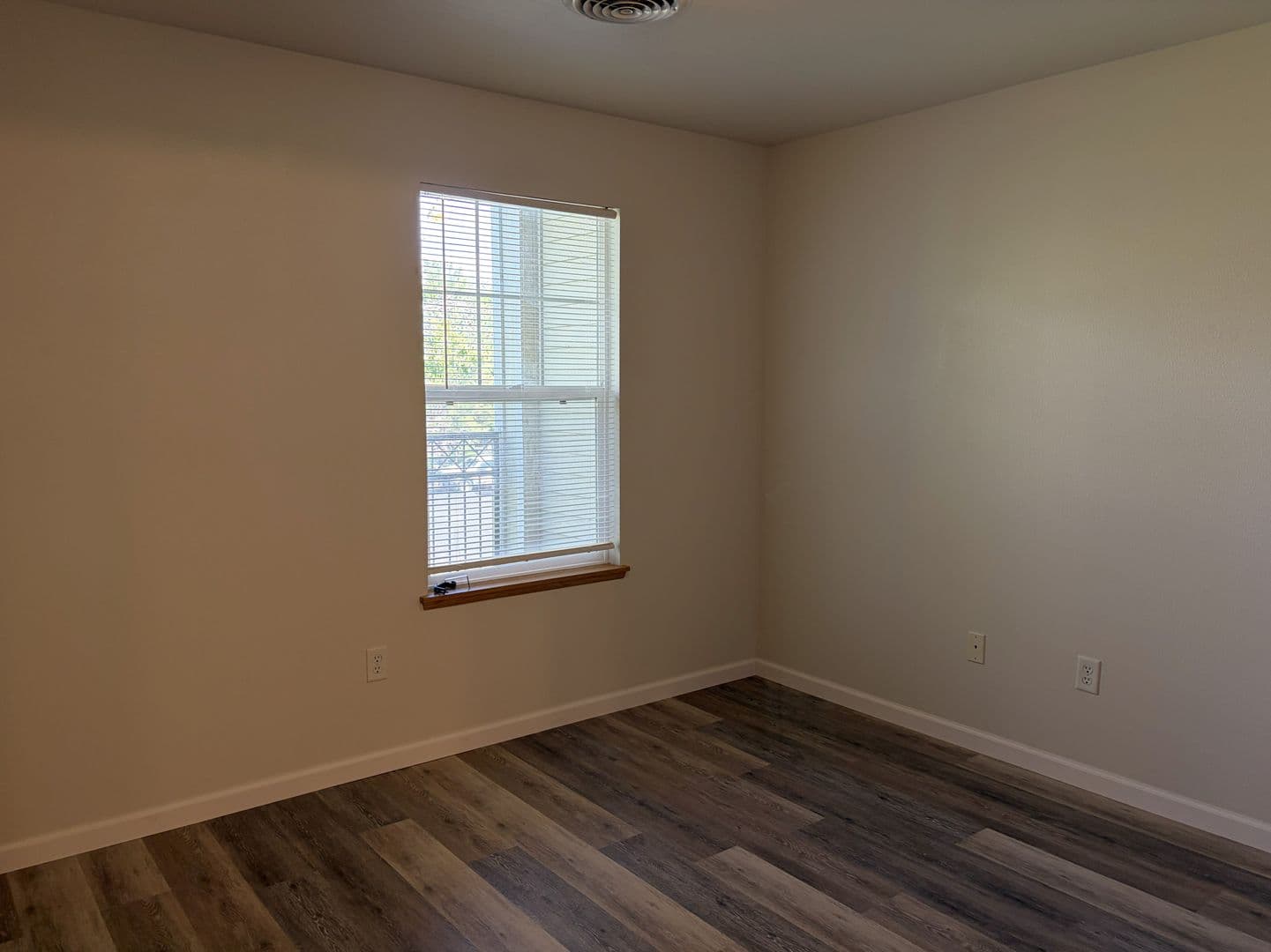 2226 W Elizabeth St C204 7 of 12