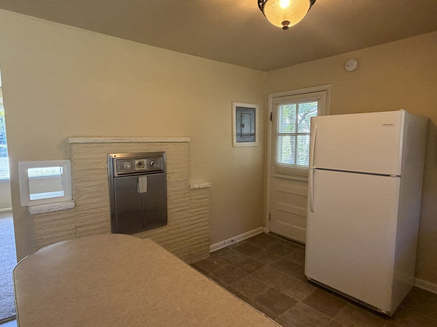 1101 Broadview PL 7 of 14