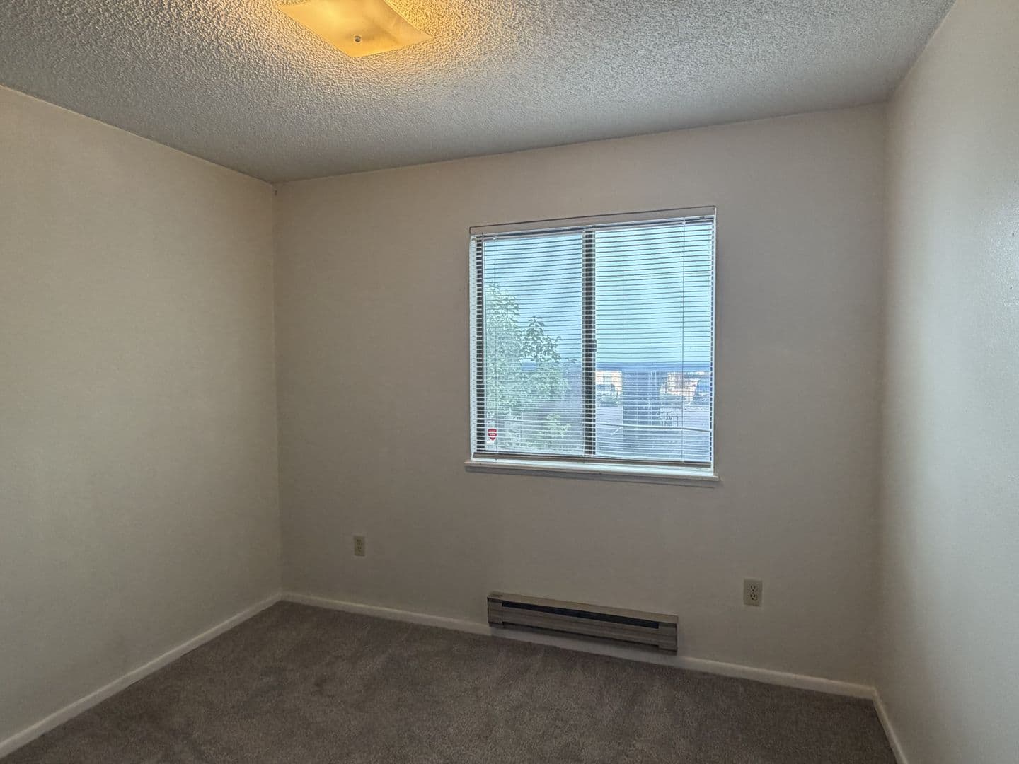 1209 W Plum St B6 6 of 10