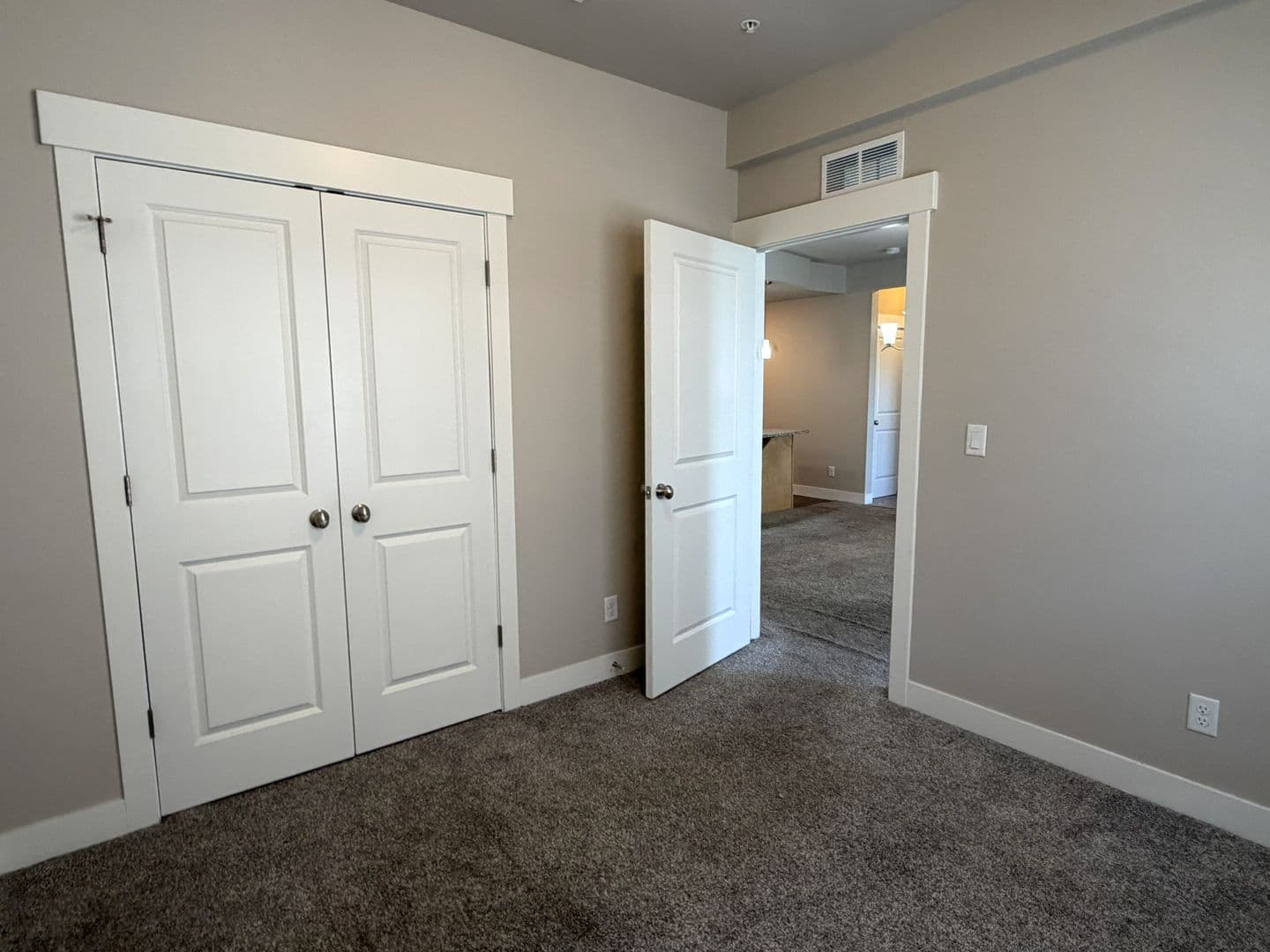 4642 Hahns Peak Drive 202 8 of 15