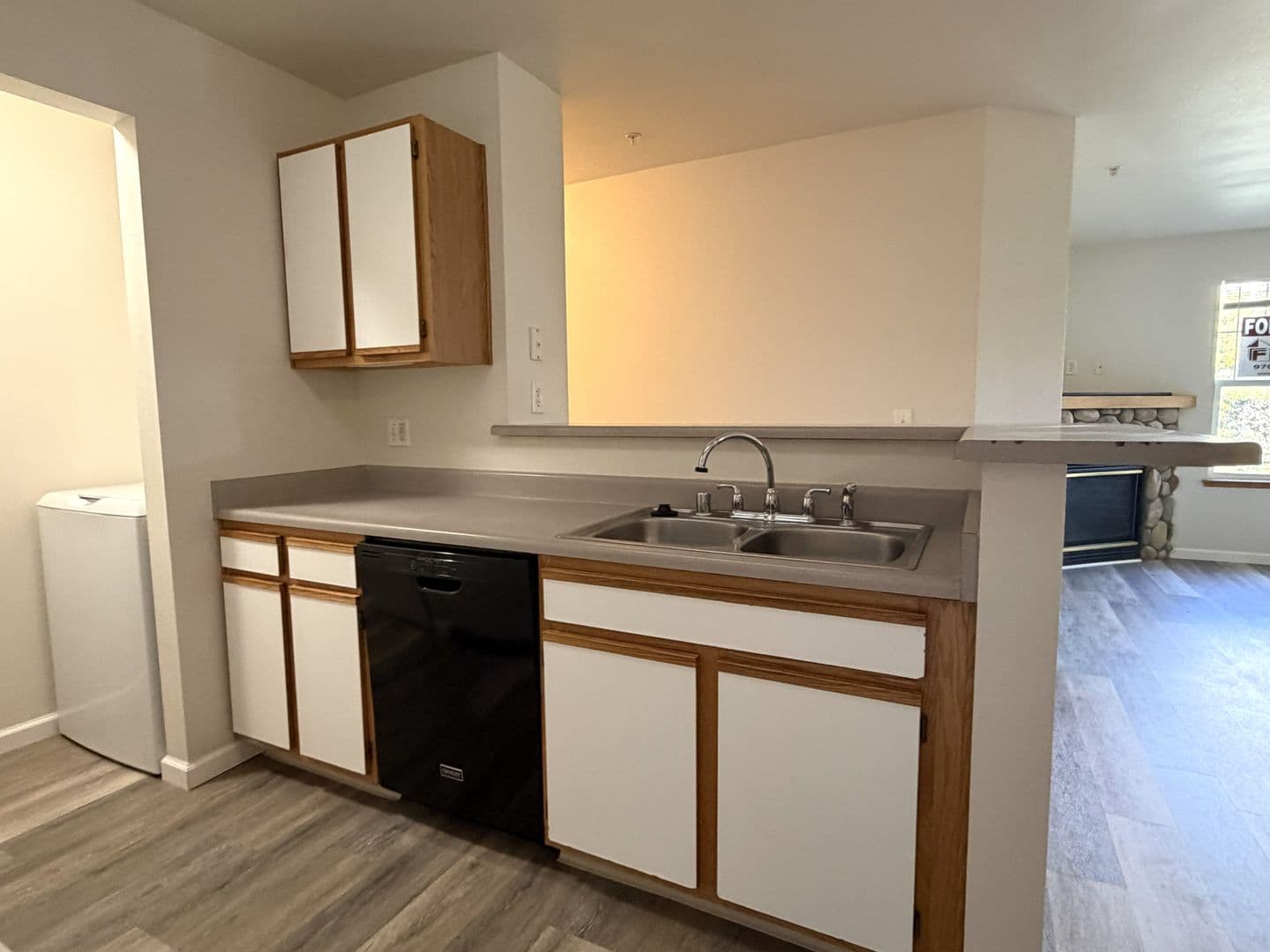 2226 W Elizabeth St C204 6 of 12