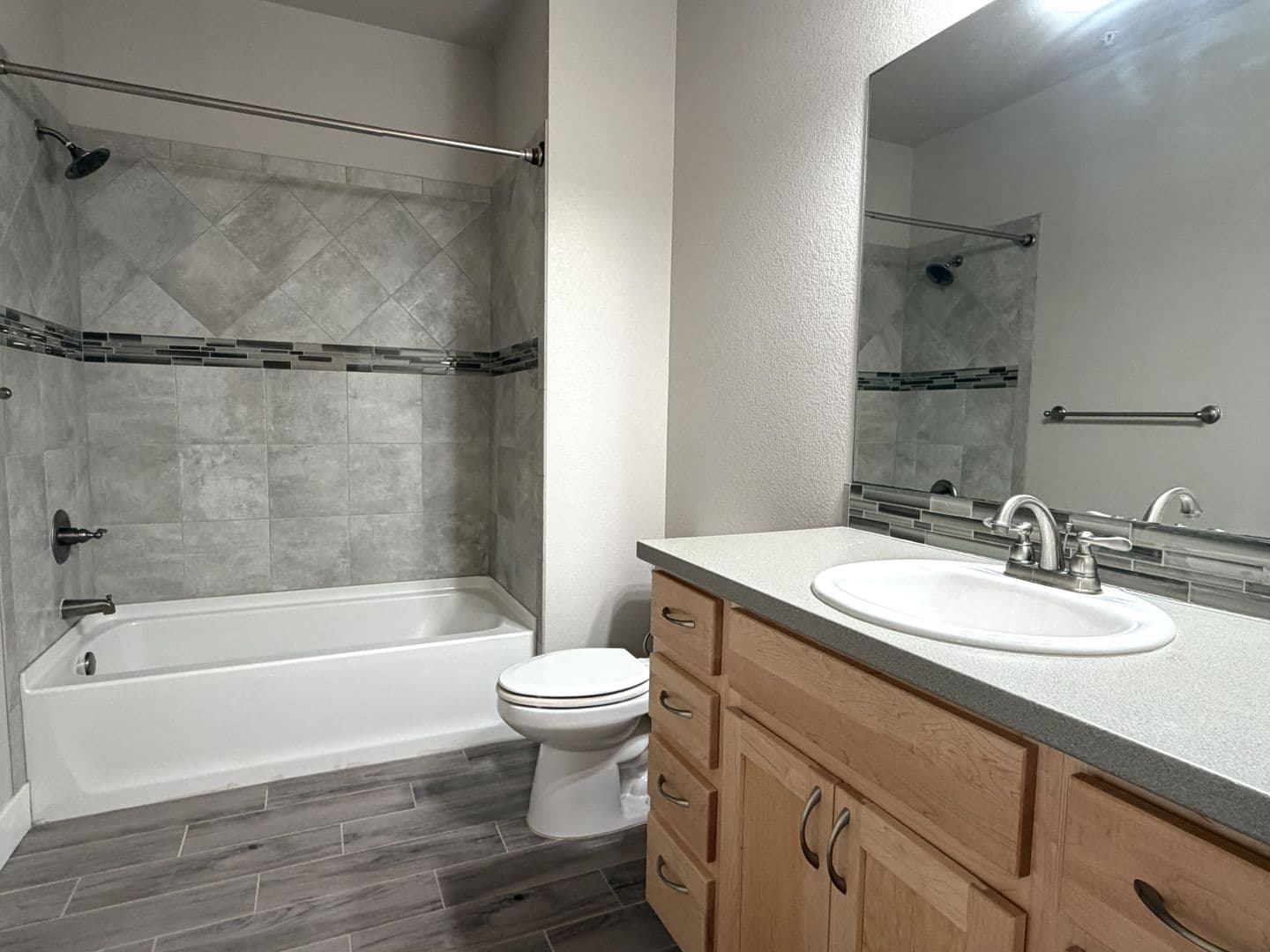 4642 Hahns Peak Drive 202 9 of 15
