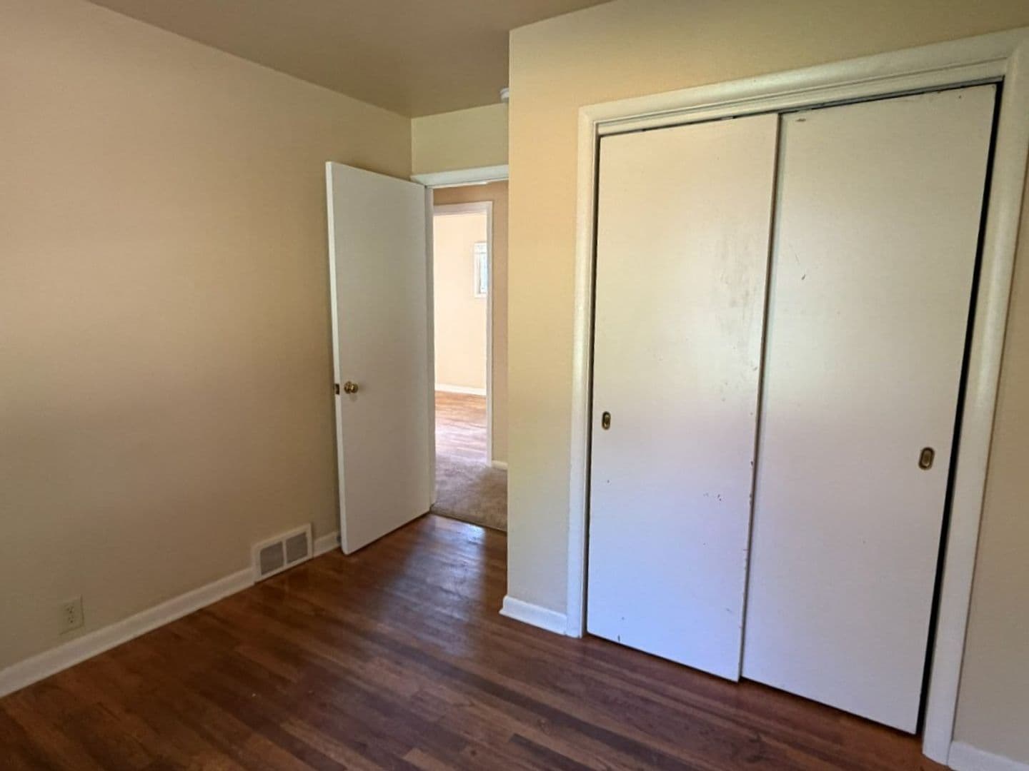 1101 Broadview PL 11 of 14