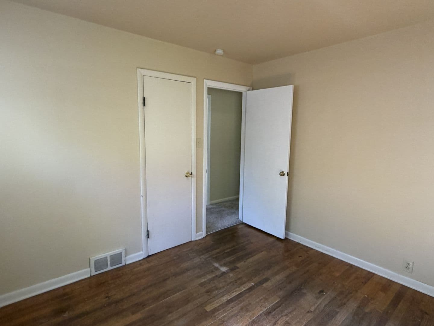 1101 Broadview PL 14 of 14