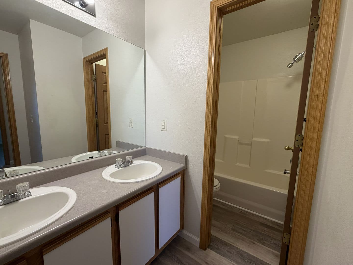 2226 W Elizabeth St C204 11 of 12