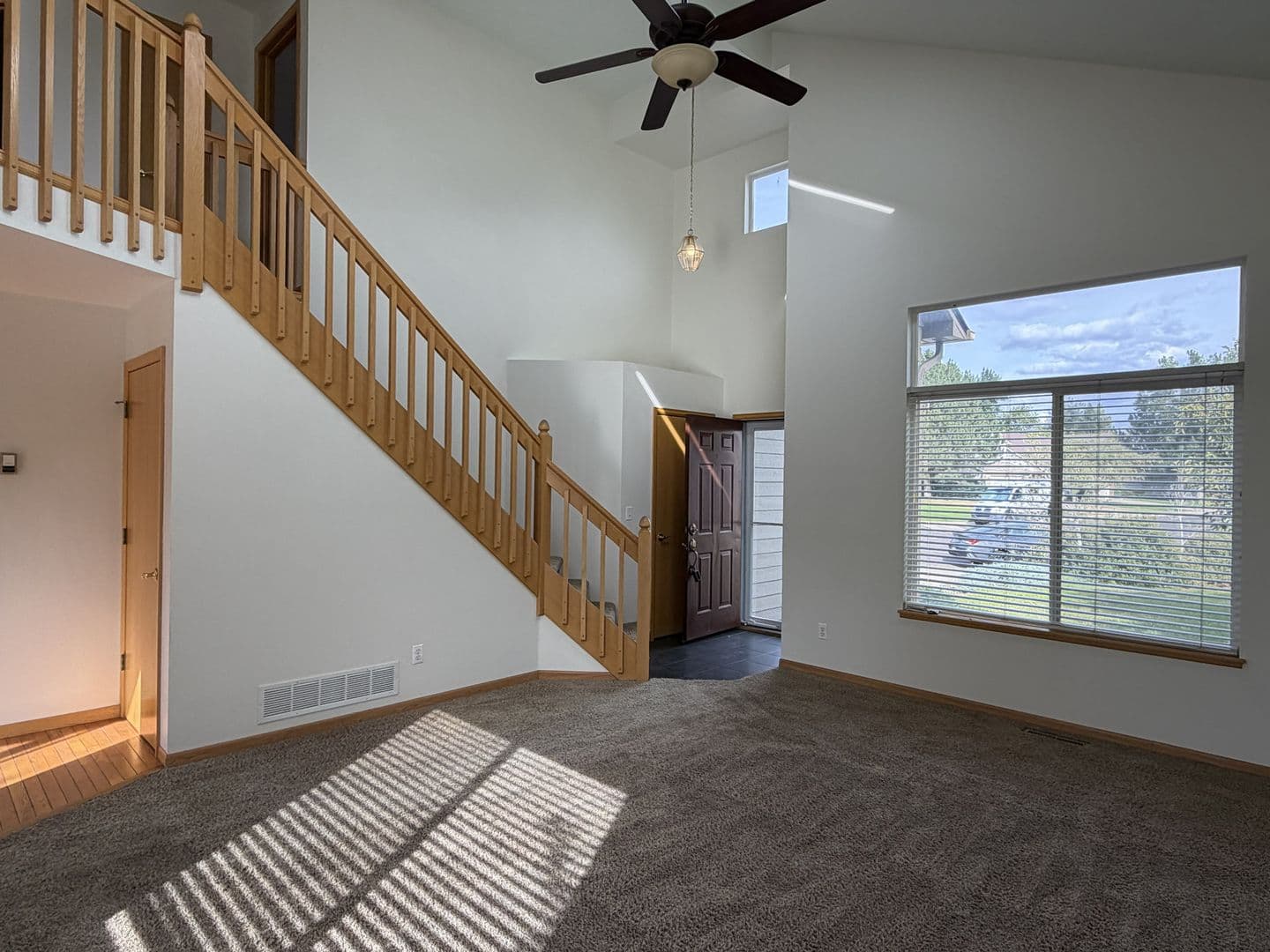 625 Brewer Drive 3 of 16