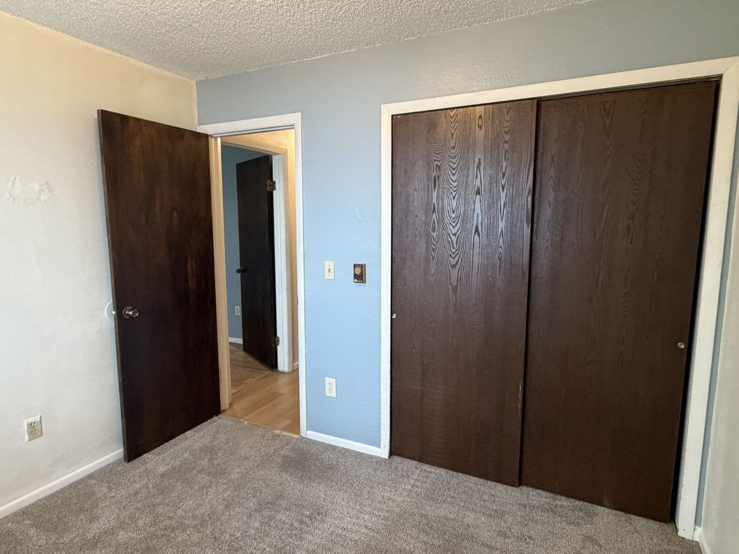 1209 W Plum St B6 7 of 10