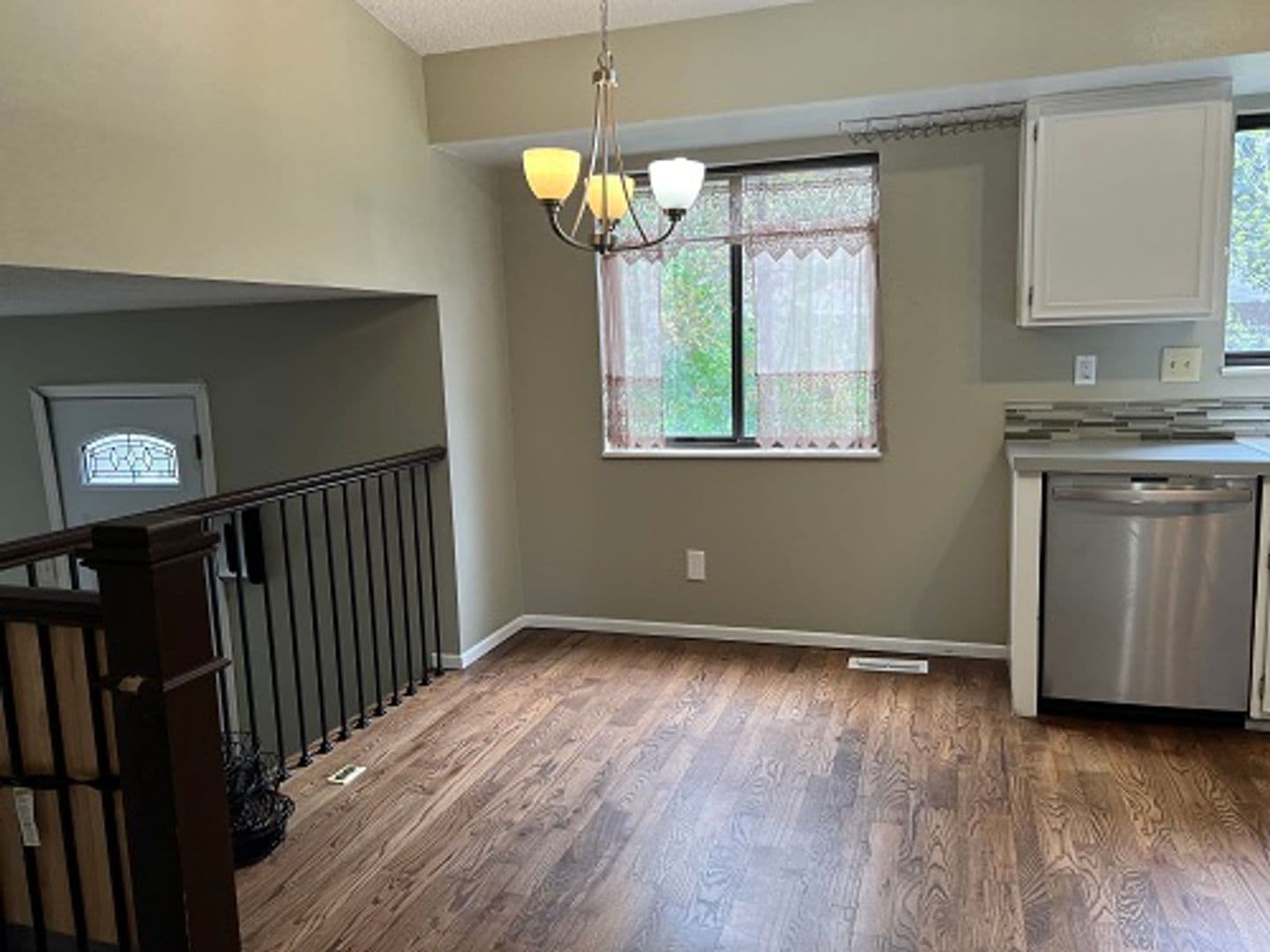 2207 Rambouillet Drive 7 of 12