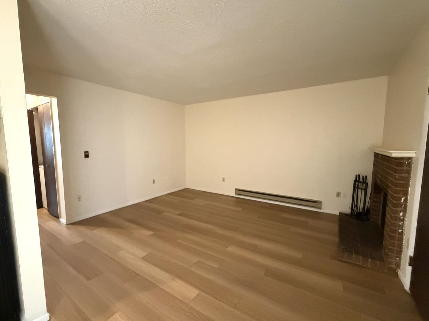 1209 W Plum St B6 3 of 10