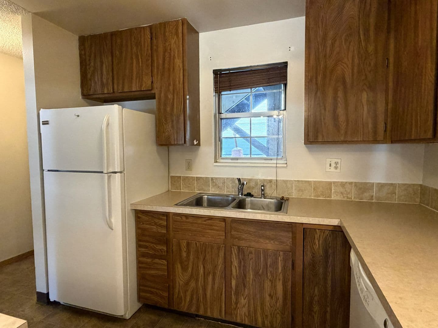 720 City Park Ave A116 4 of 13