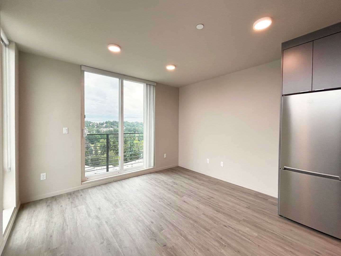 Avala Apartments 9 of 11