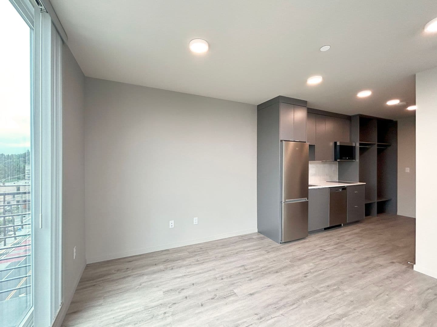 Avala Apartments 6 of 11