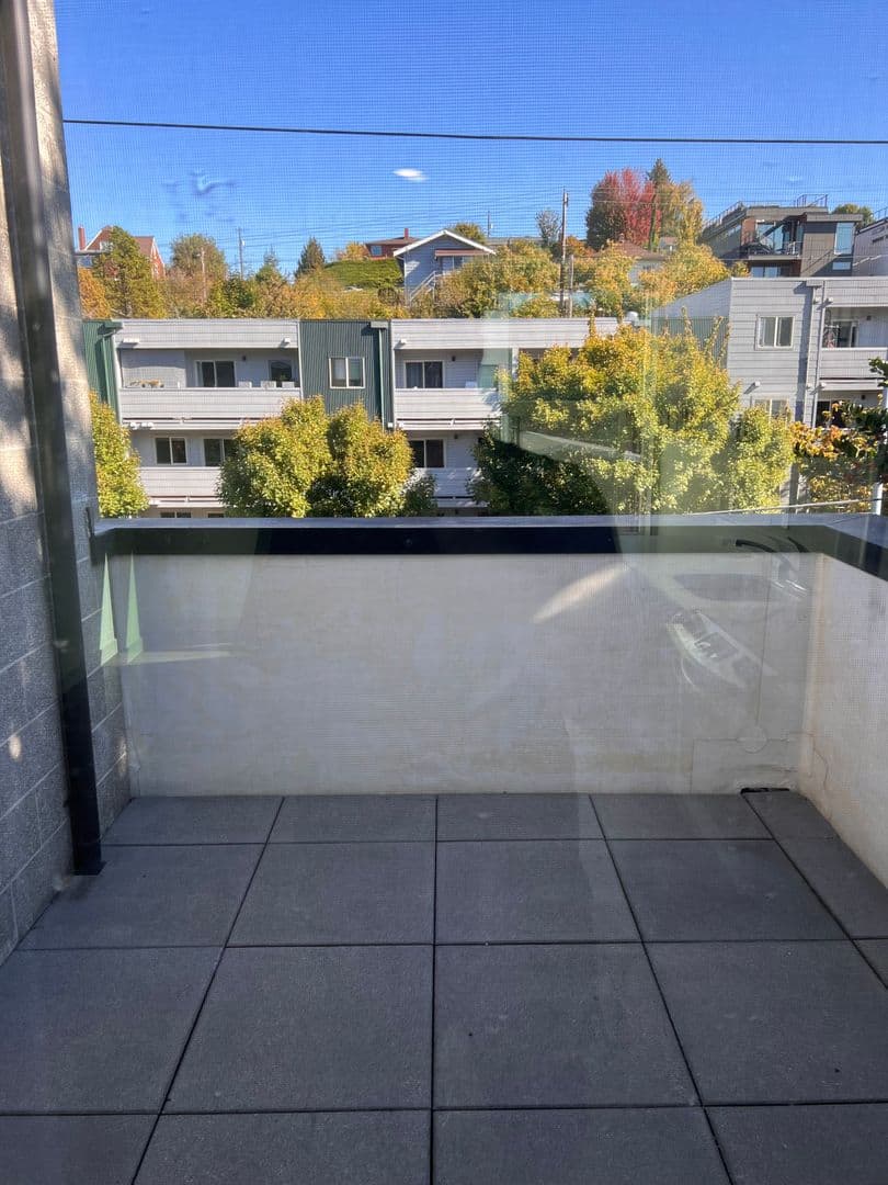 4801 Fauntleroy 13 of 17