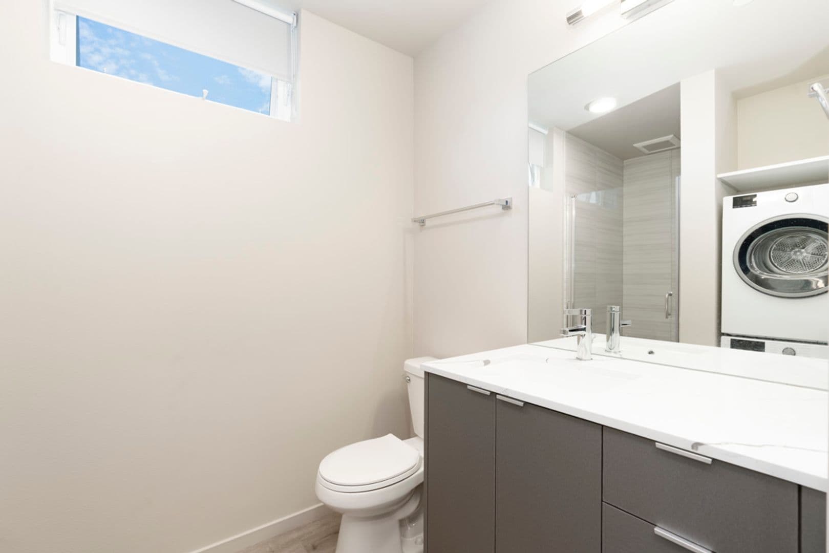 Avala Apartments 7 of 7