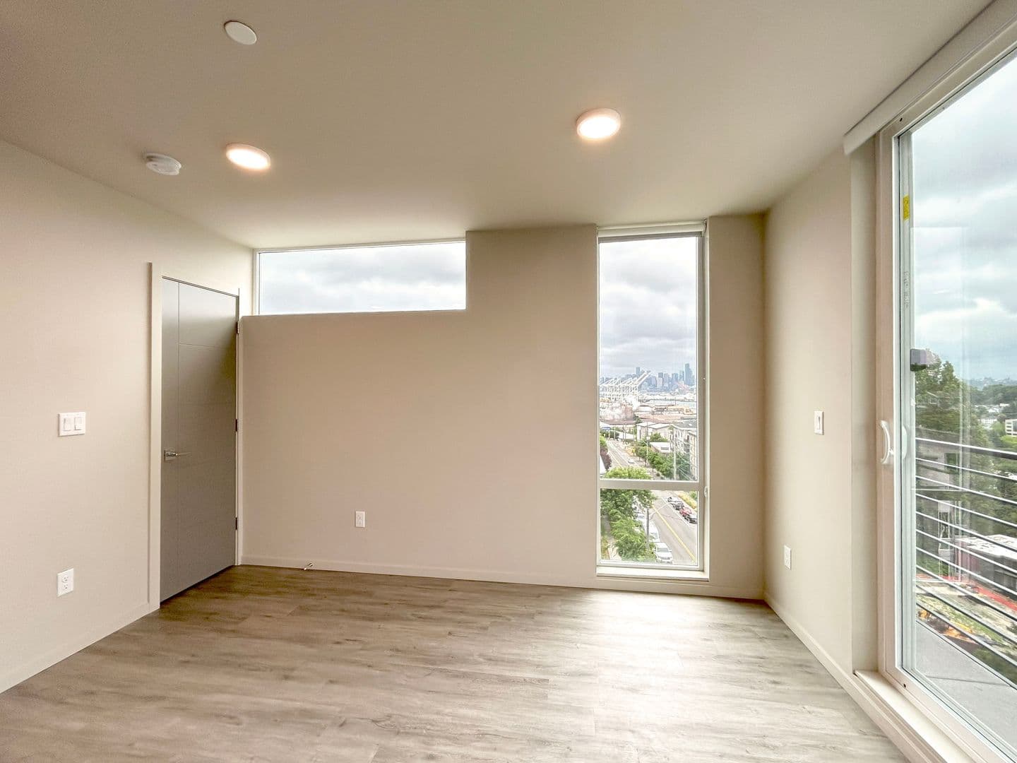 Avala Apartments 7 of 11