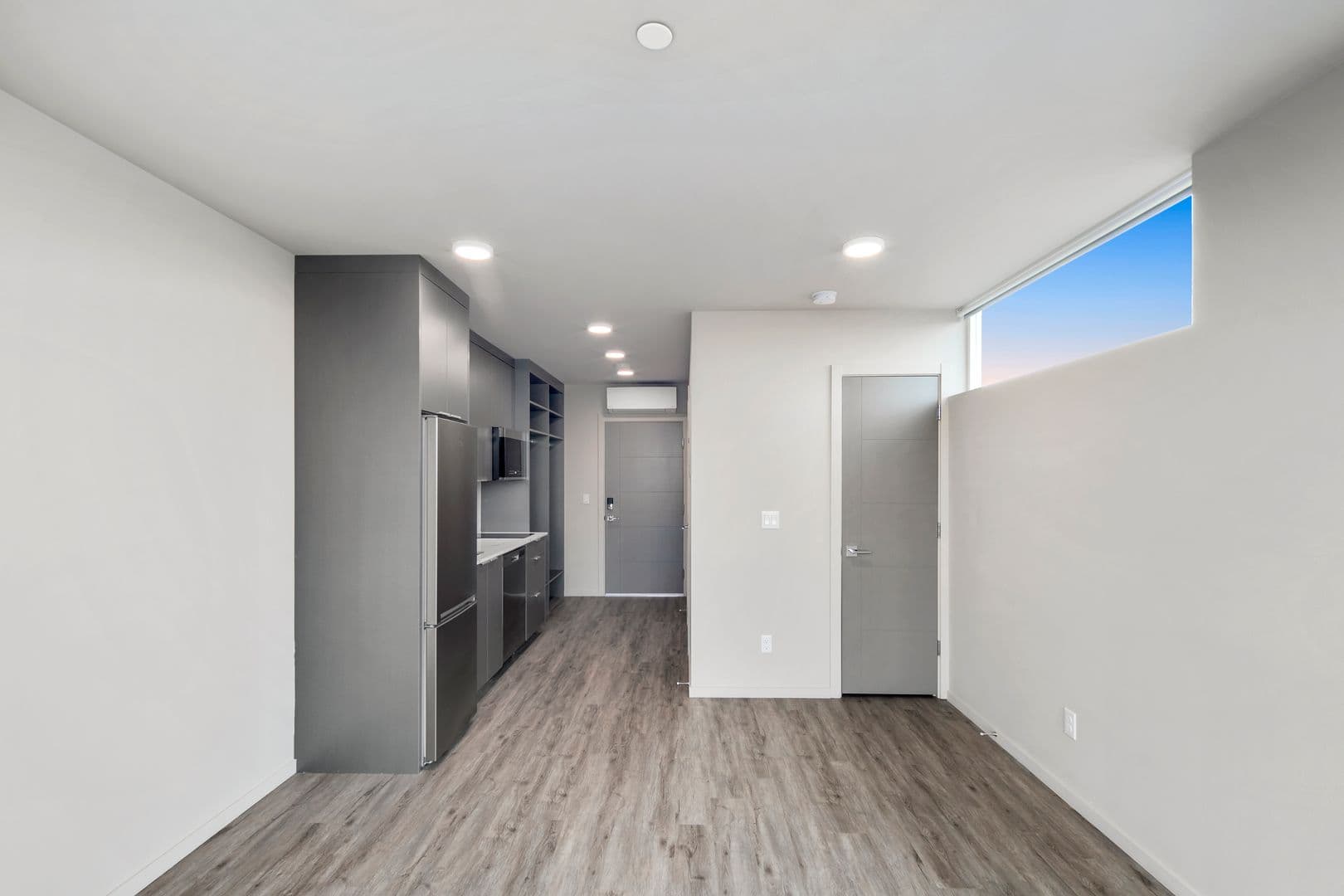 Avala Apartments 2 of 15
