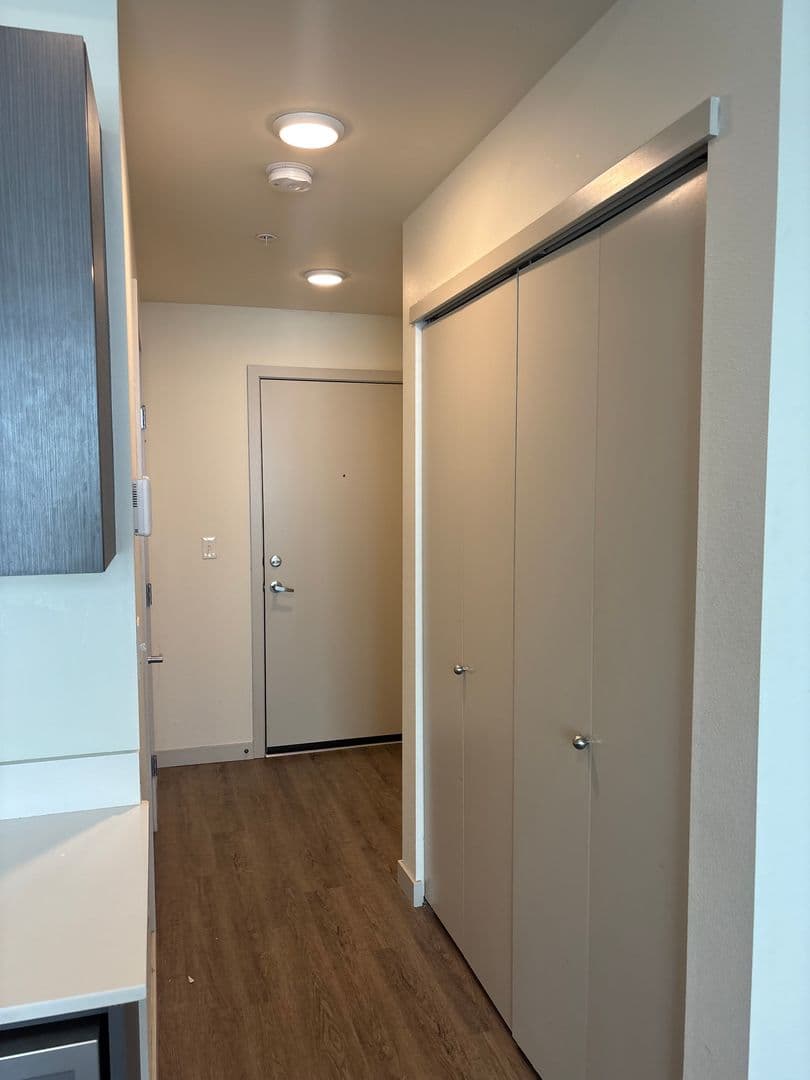 4801 Fauntleroy 3 of 10