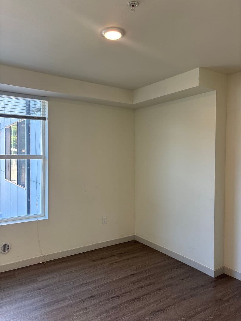 4801 Fauntleroy 13 of 28