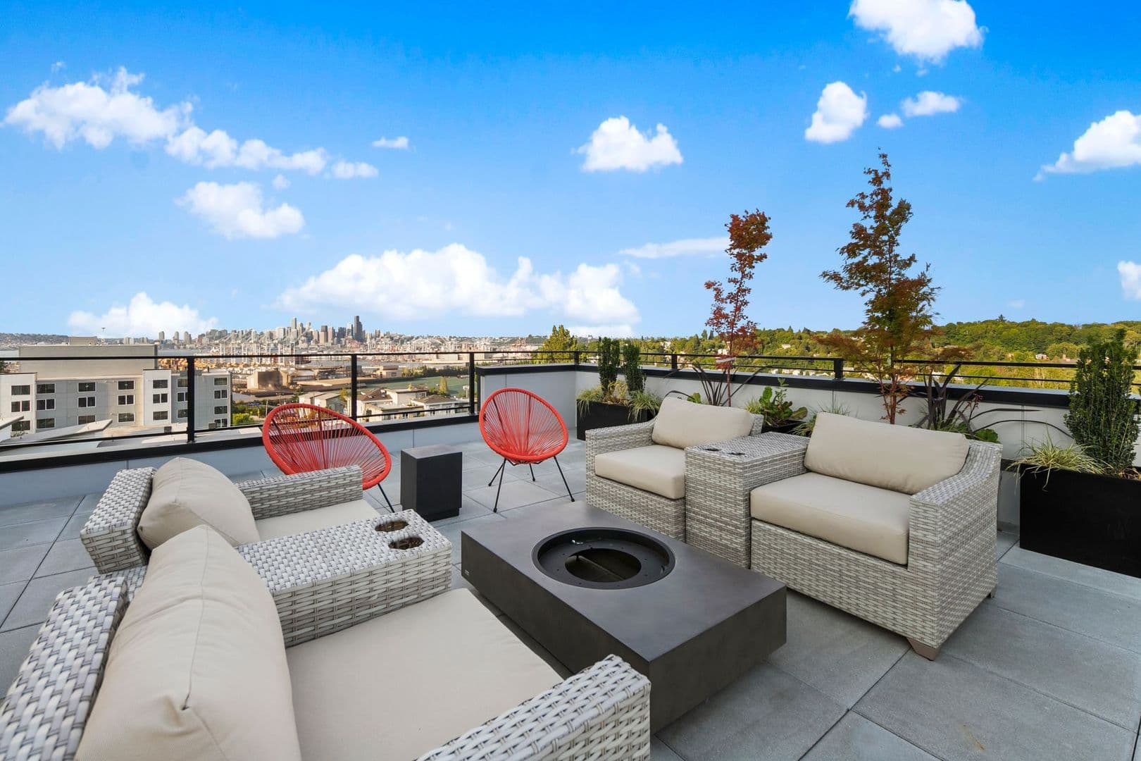Avala Apartments 10 of 11