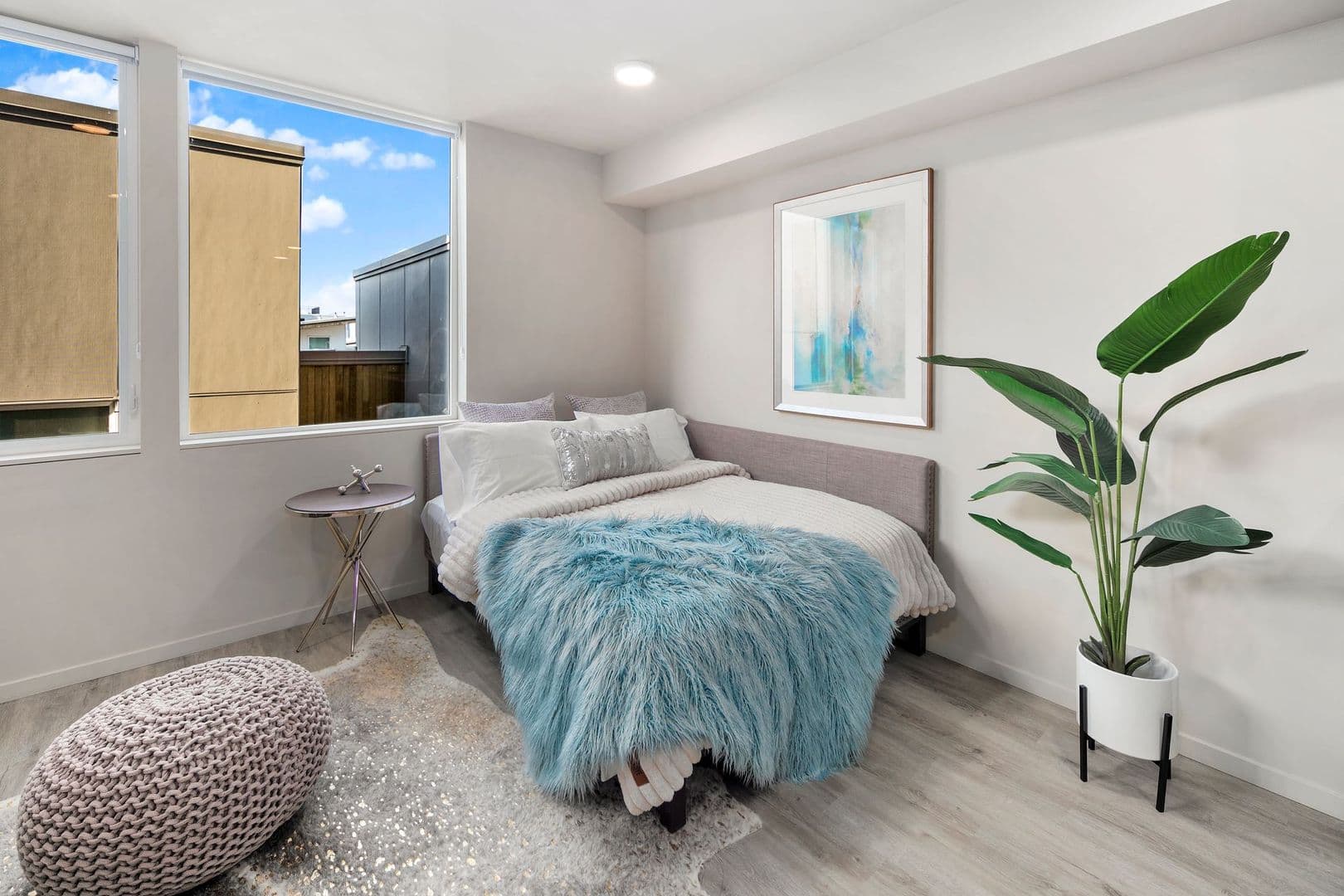Avala Apartments 7 of 18