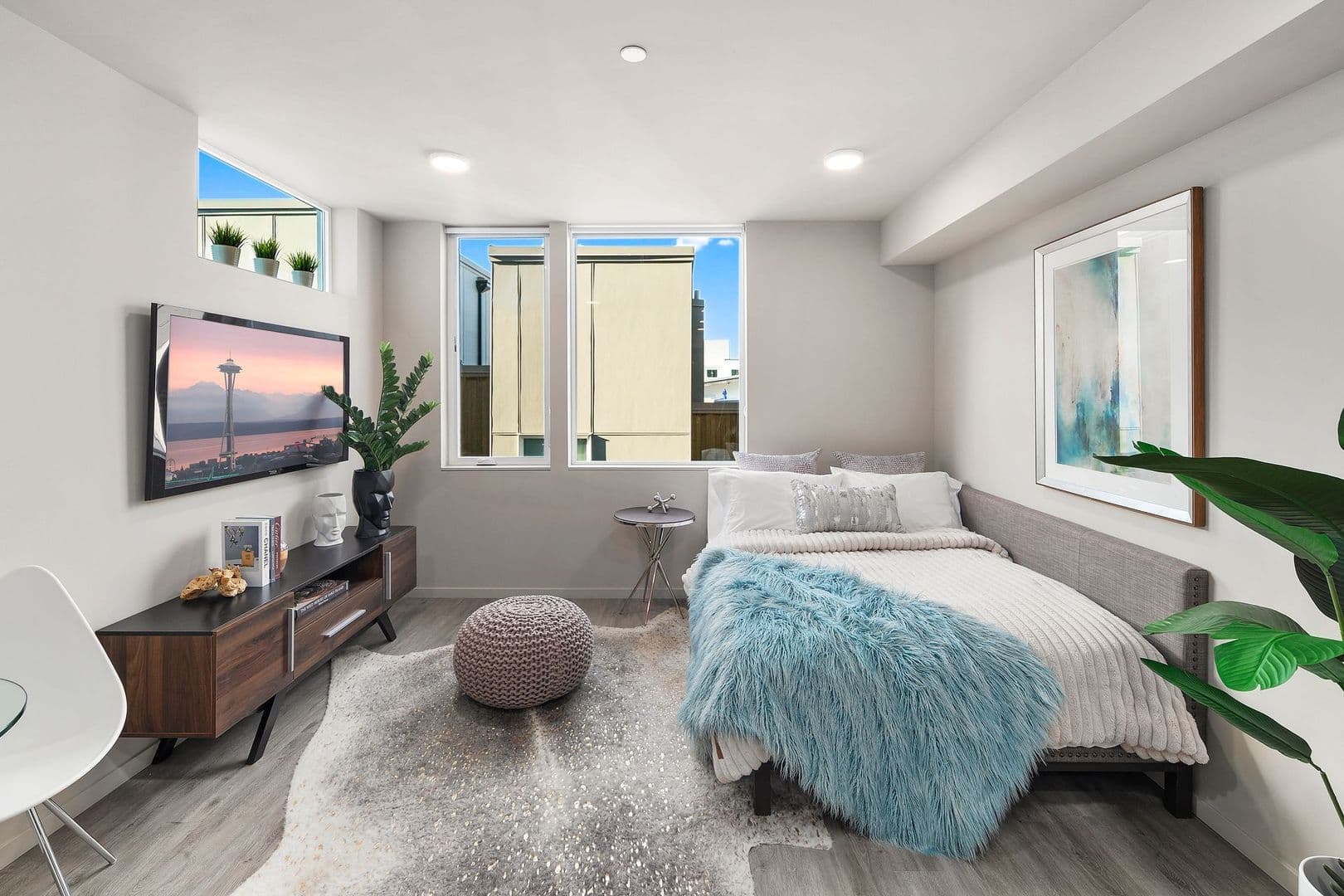 Avala Apartments 4 of 11