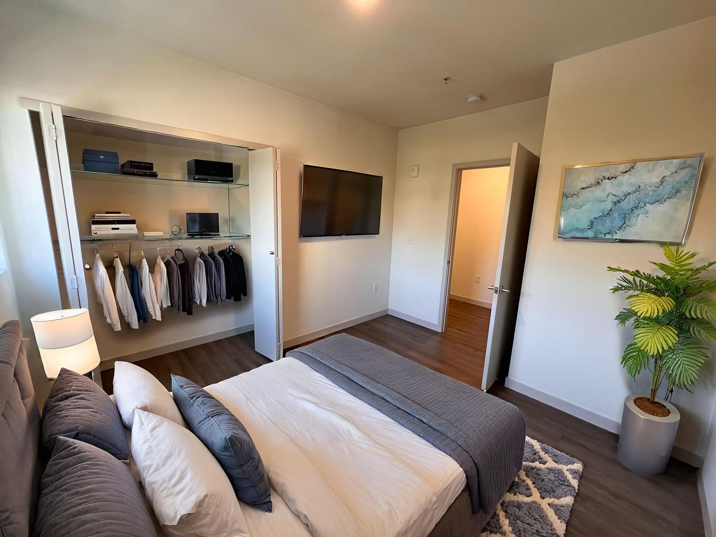 4801 Fauntleroy 10 of 17