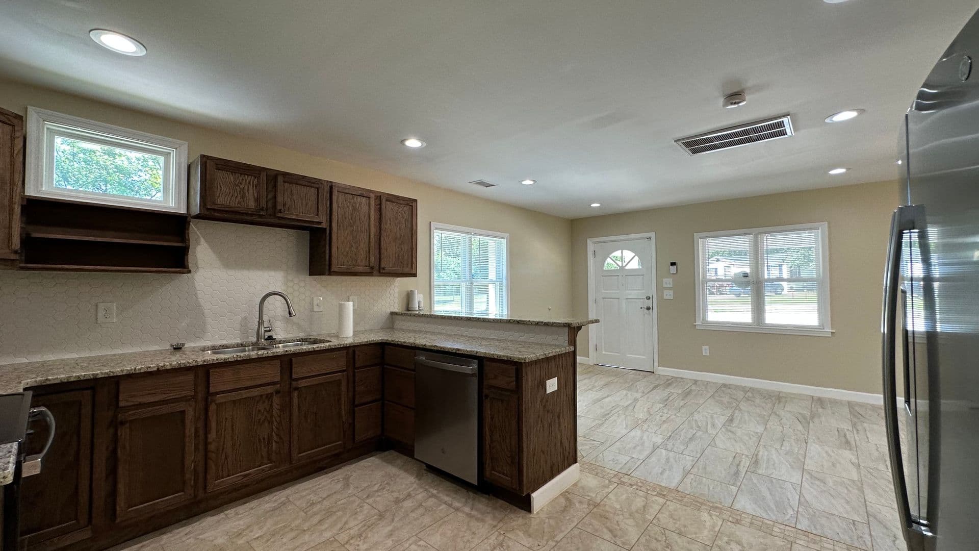 Charming Brand New 2 Bedroom 1 Bath Duplex 9 of 21