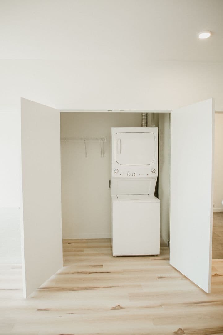 Avant Apartments 2 of 3