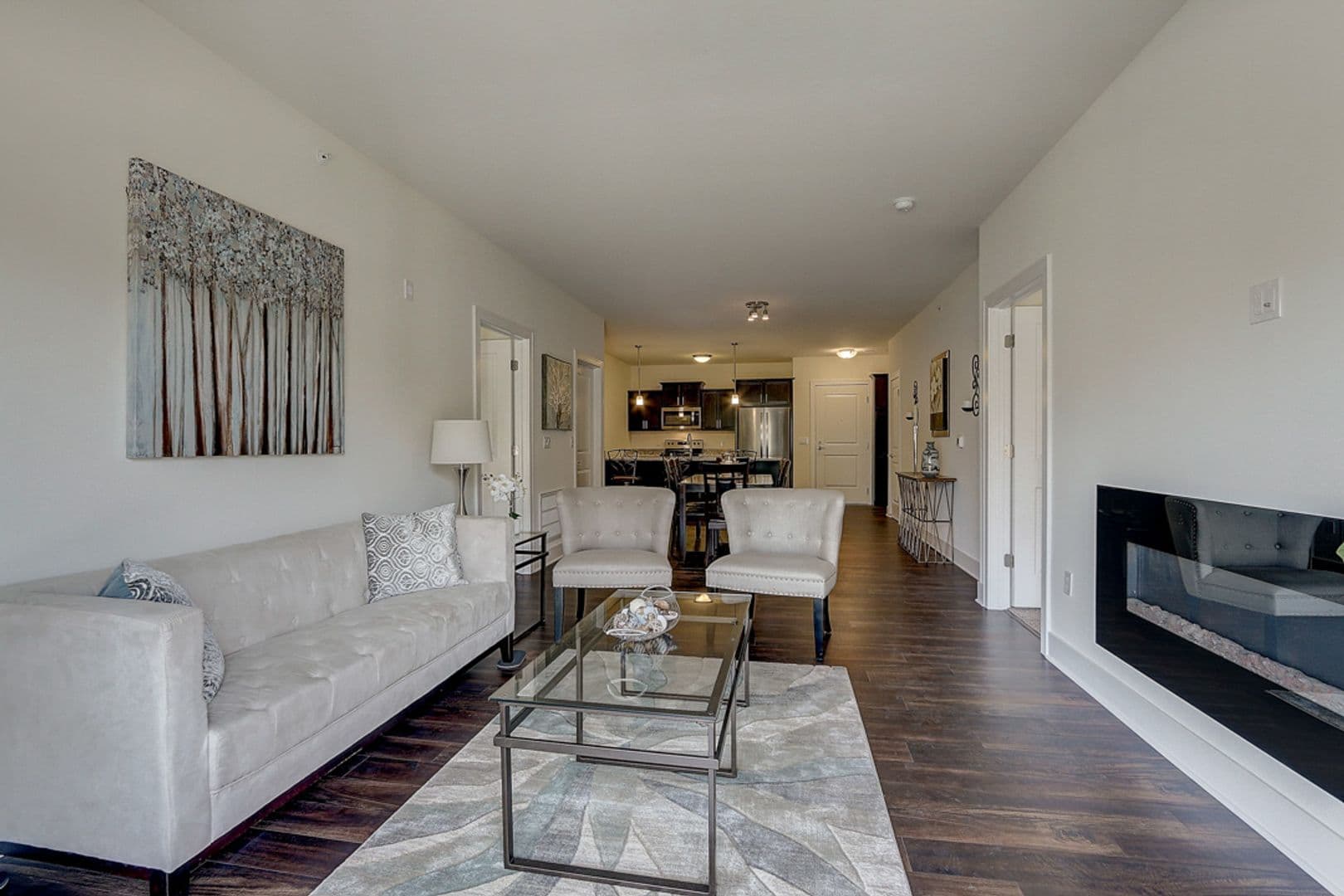 2 Bed/2.5 Bath Apartment 10 of 23