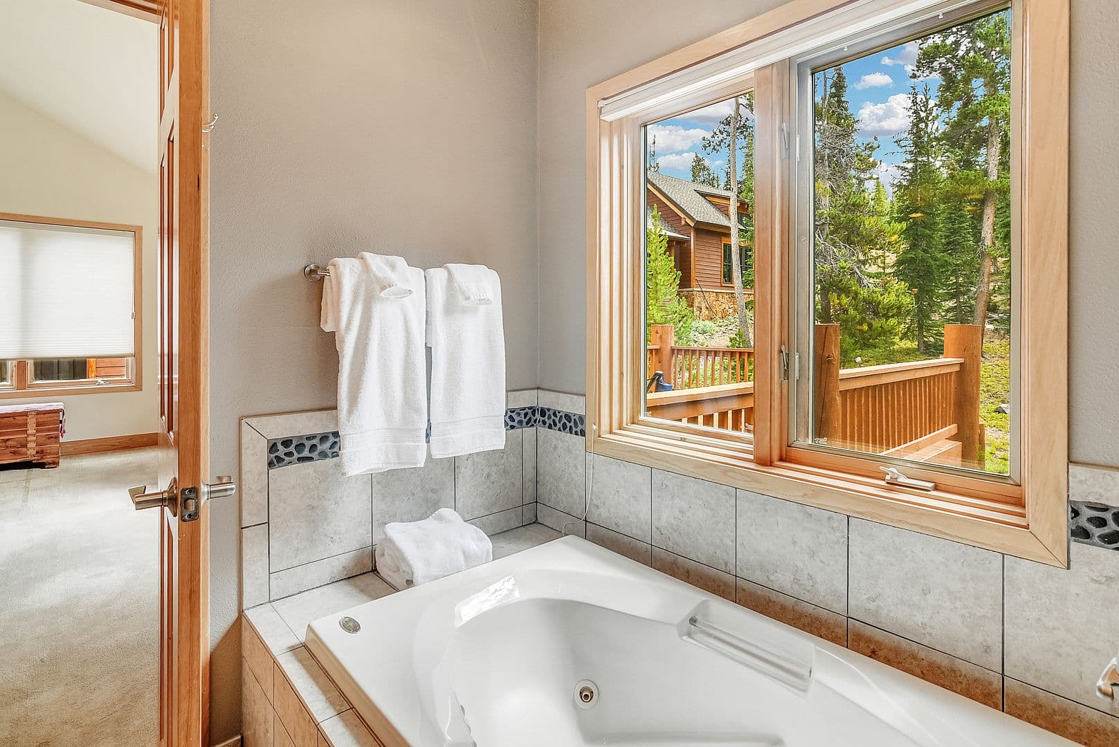 458 North Fuller Placer Rd 16 of 30