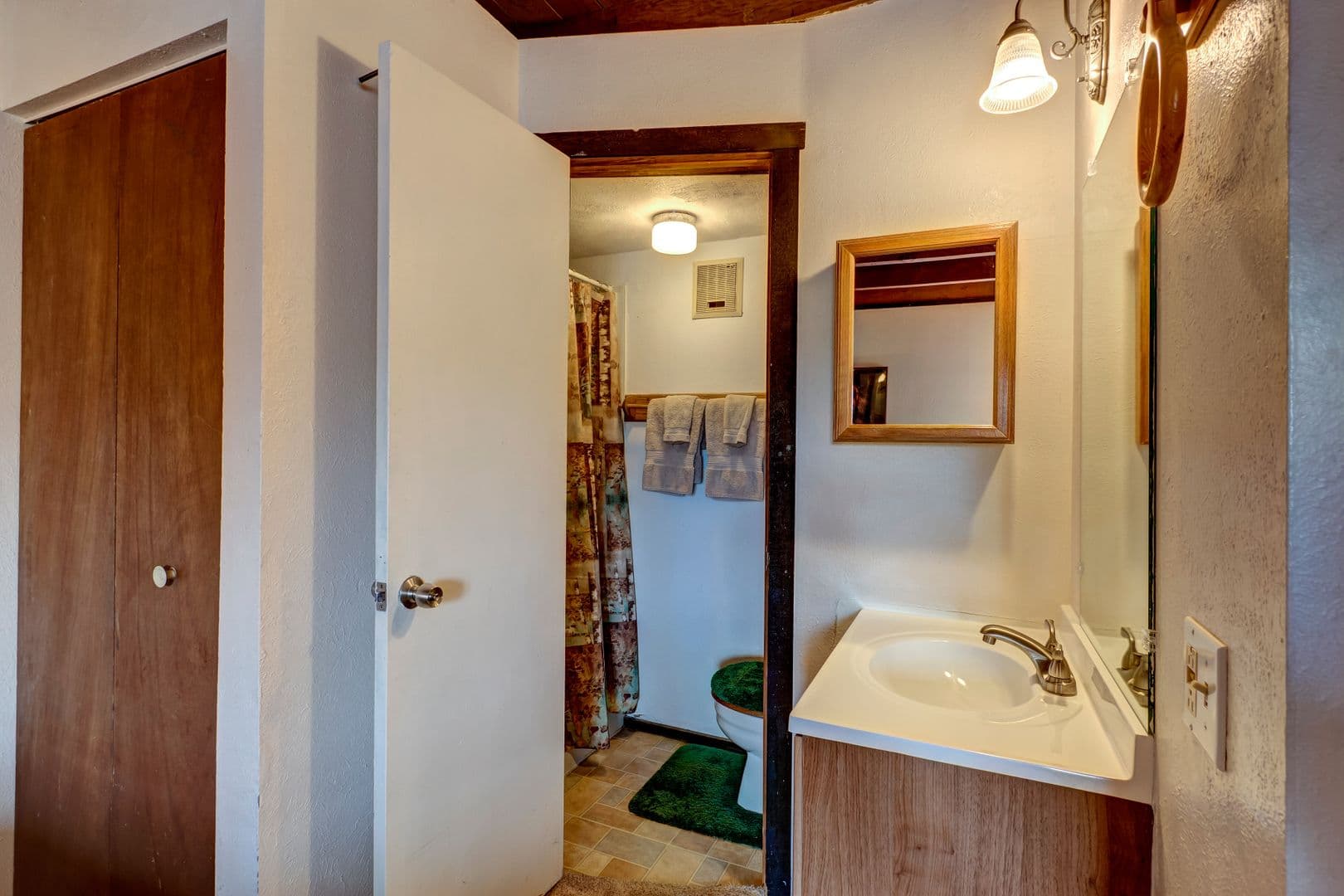 201-C Treehouse 5 of 14
