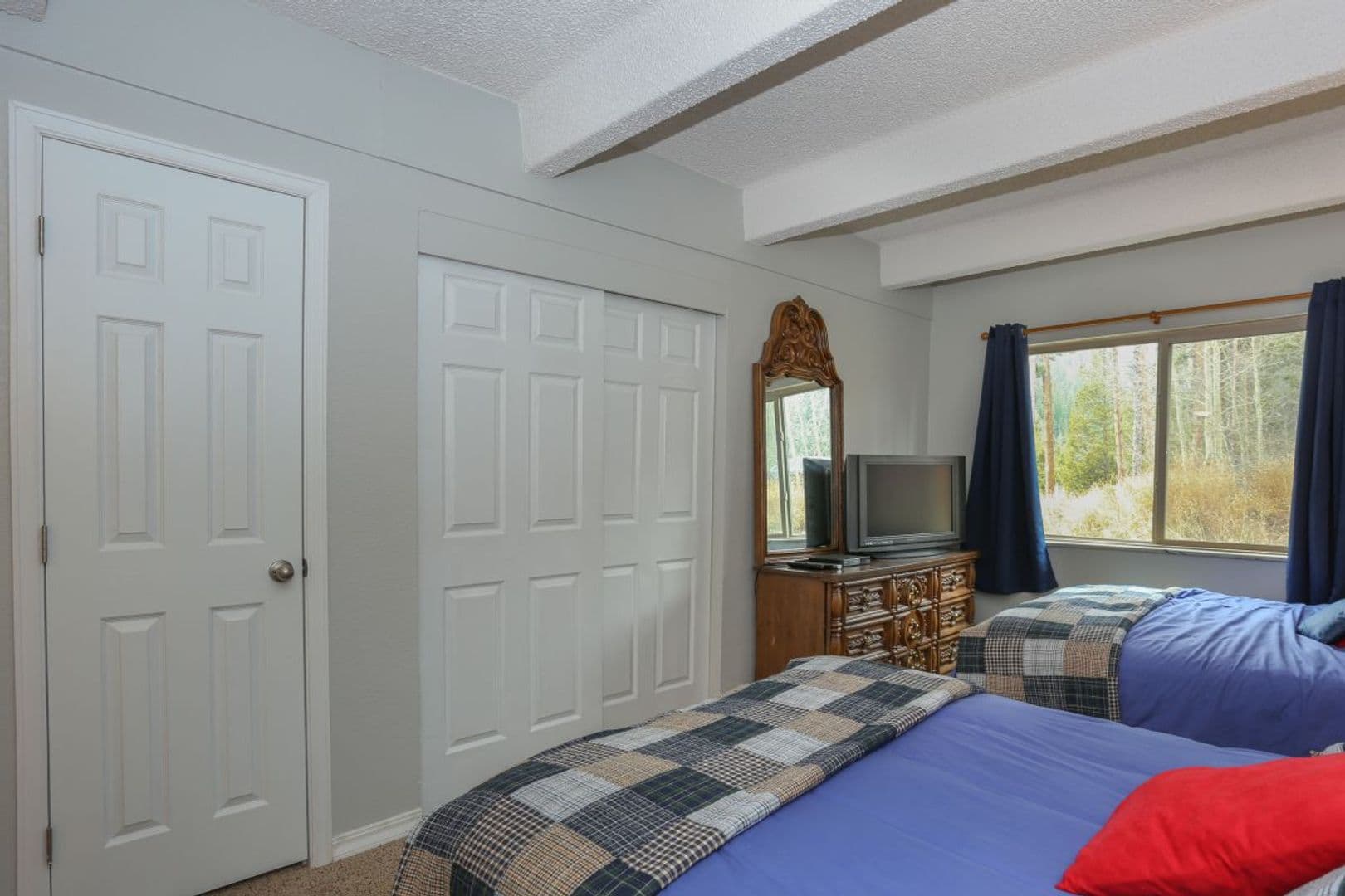 G1-Ski and Racquet Club 10 of 22