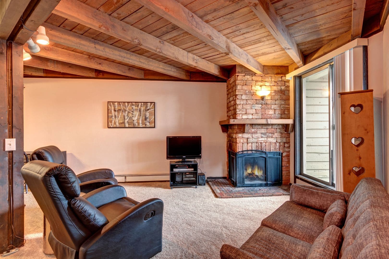 201-C Treehouse 2 of 14