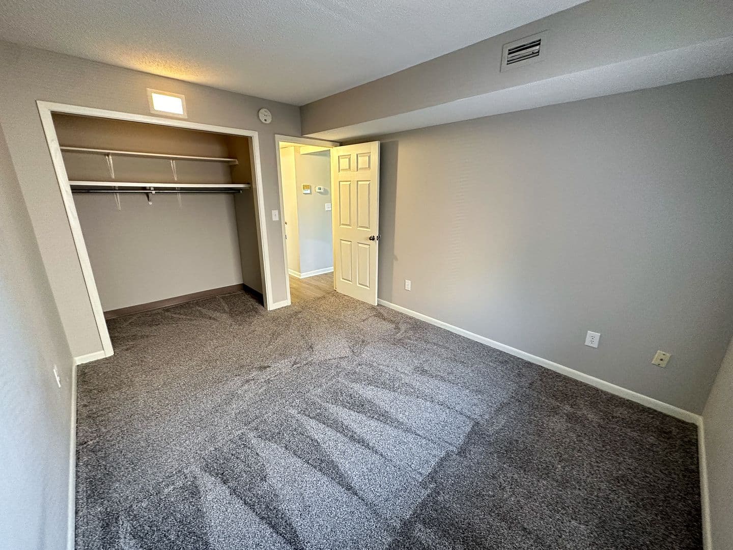 246 N Hyland Ave 10 of 15