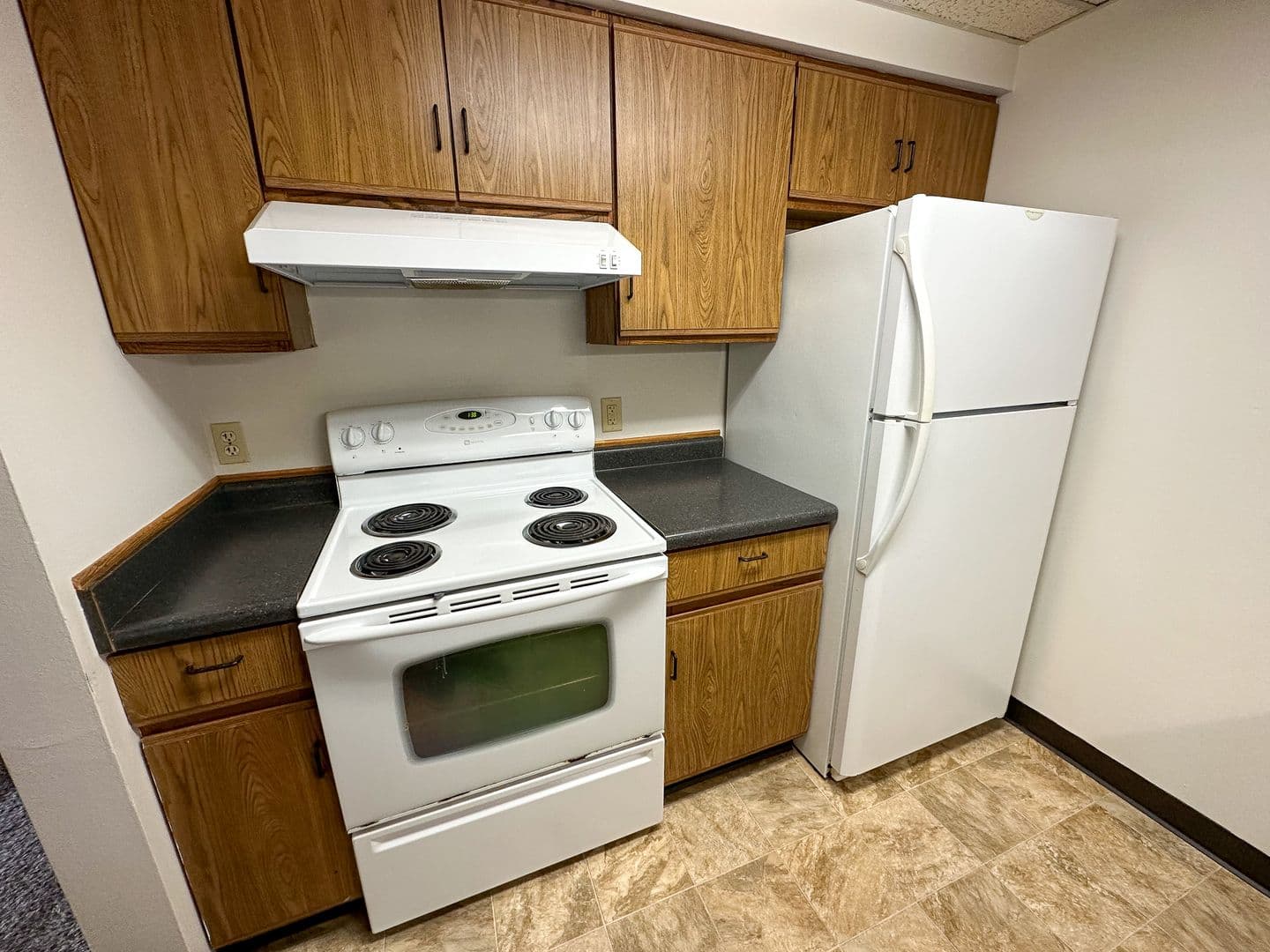 246 N Hyland Ave 11 of 21