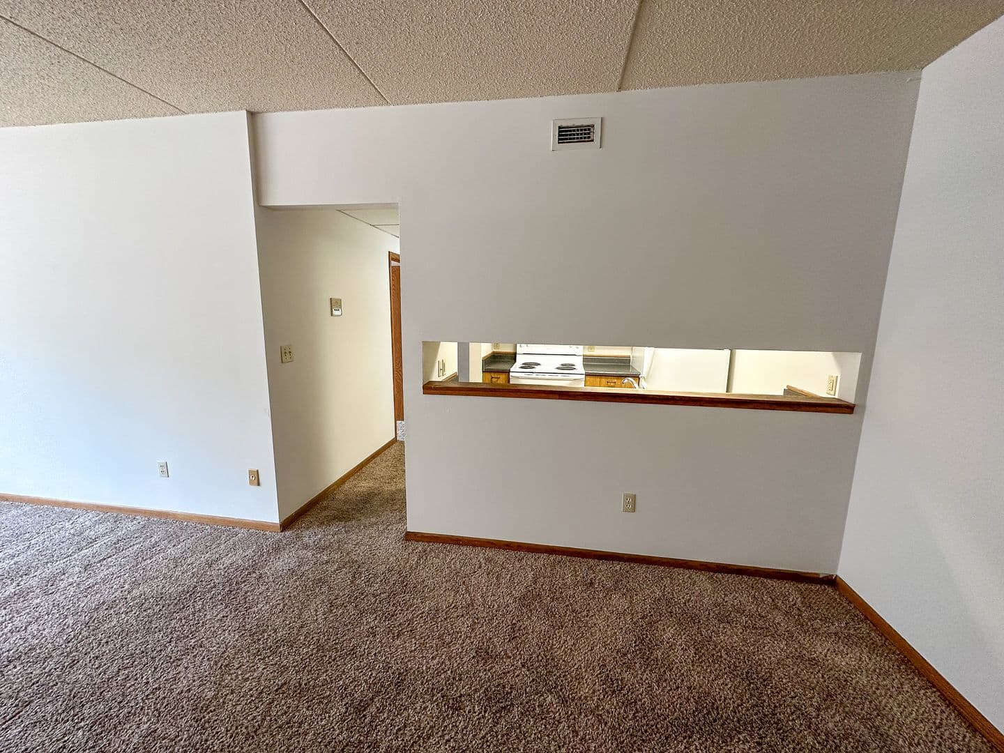 246 N Hyland Ave 8 of 21