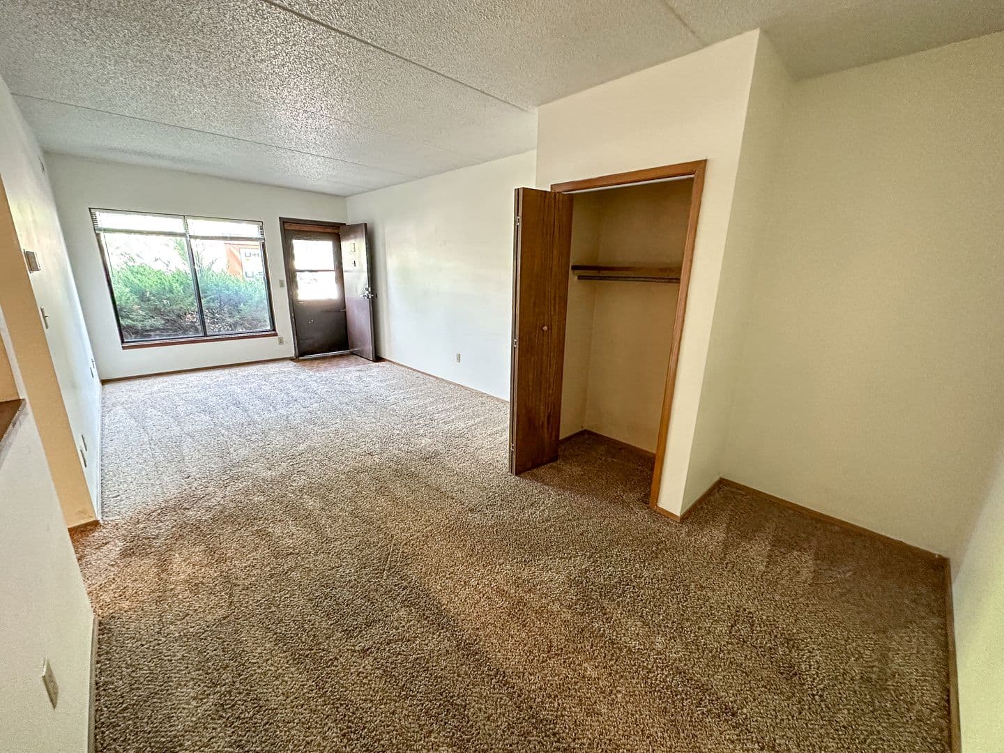 246 N Hyland Ave 18 of 21
