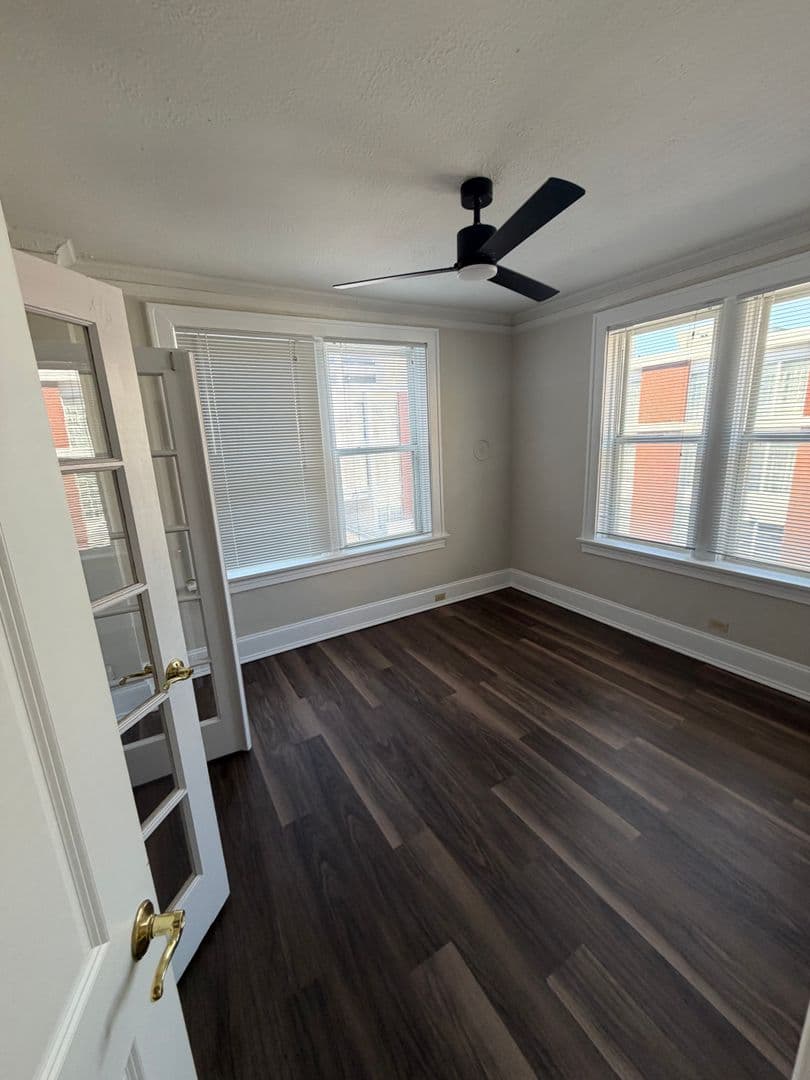 4616 Lindell Blvd. (Carleton Apt) 7 of 17