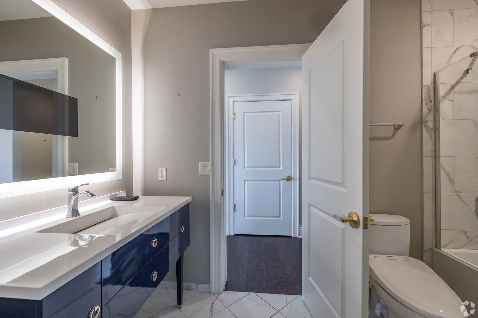 705 Olive Street (Hotel Saint Louis) 5 of 9