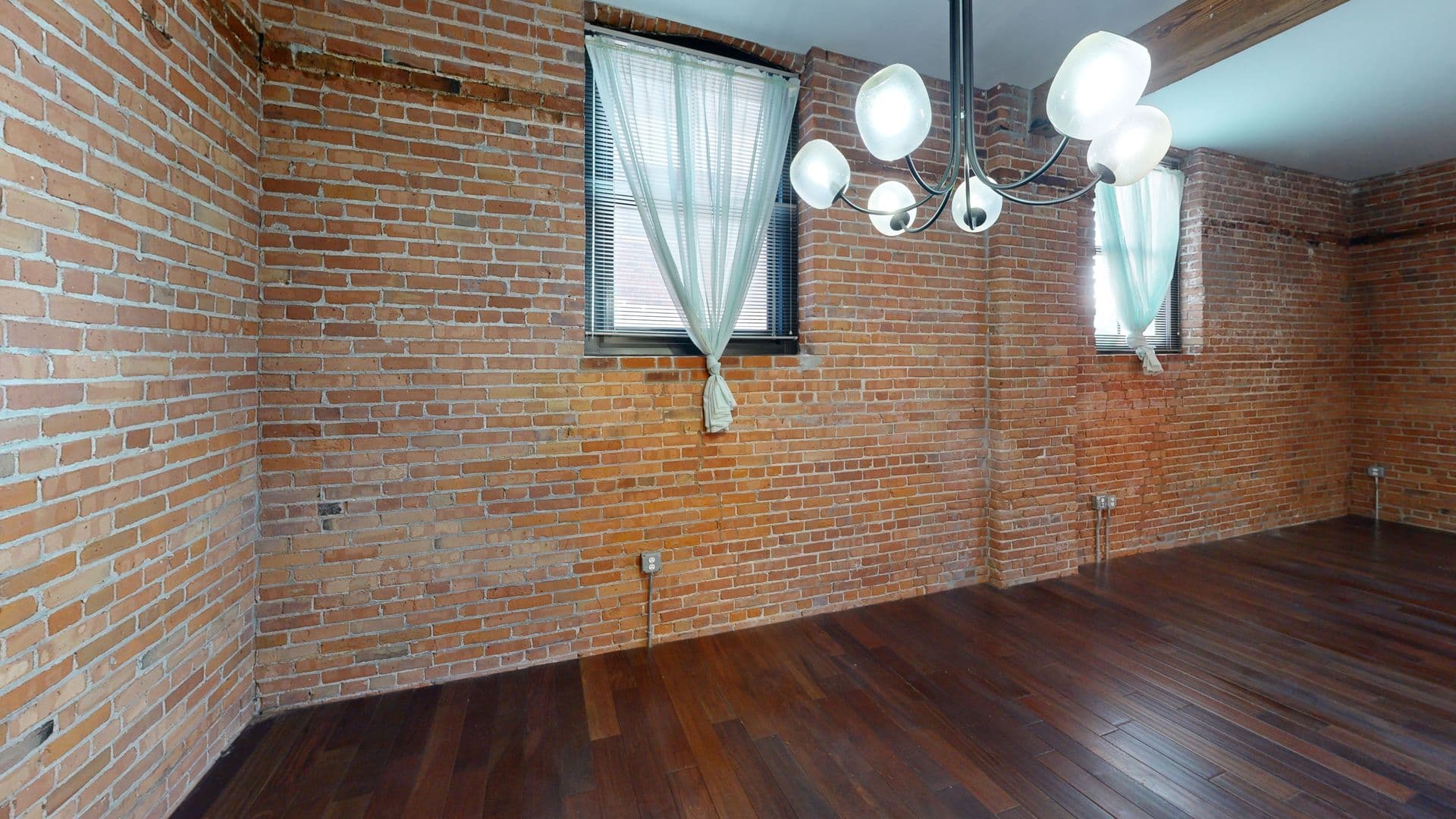 427- Market Lofts 6 of 18
