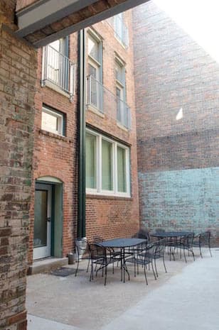 401- Forrest Block Apartments 3 of 8