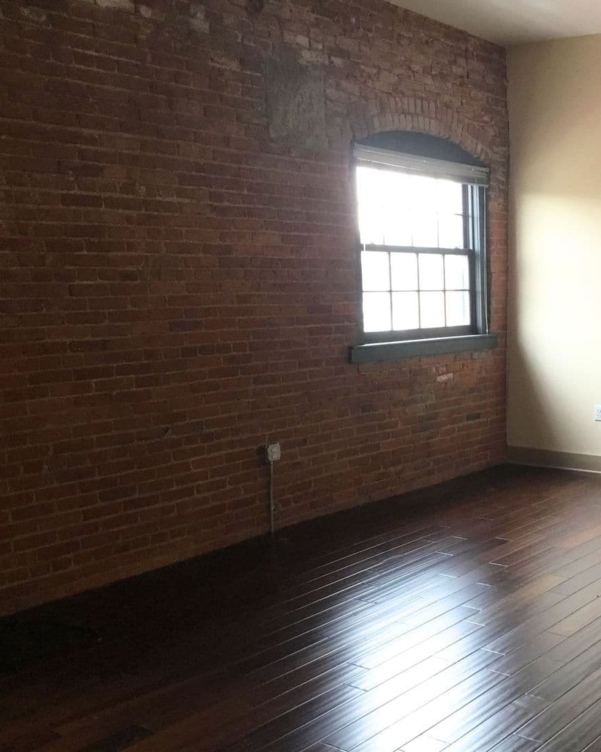 427- Market Lofts 10 of 12