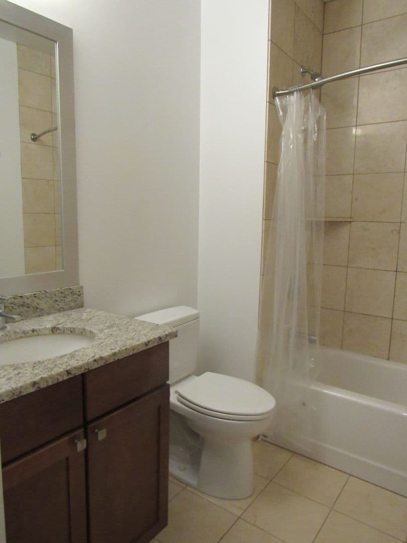 427- Market Lofts 9 of 12