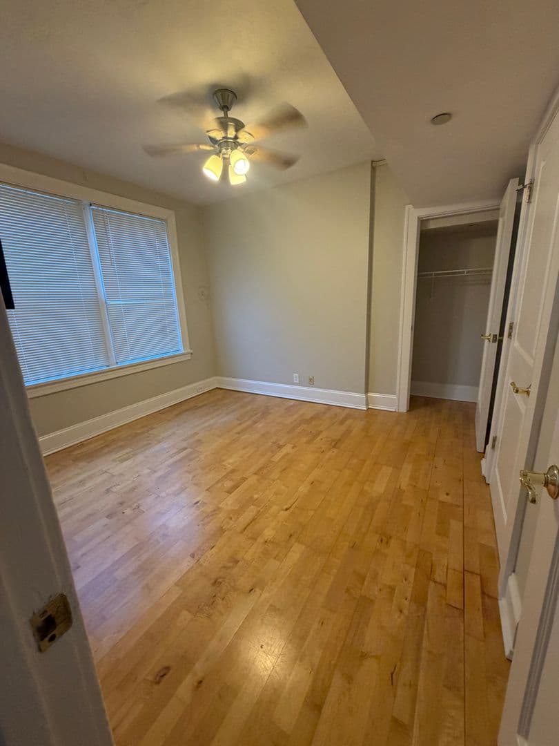 4616 Lindell Blvd. (Carleton Apt) 15 of 16