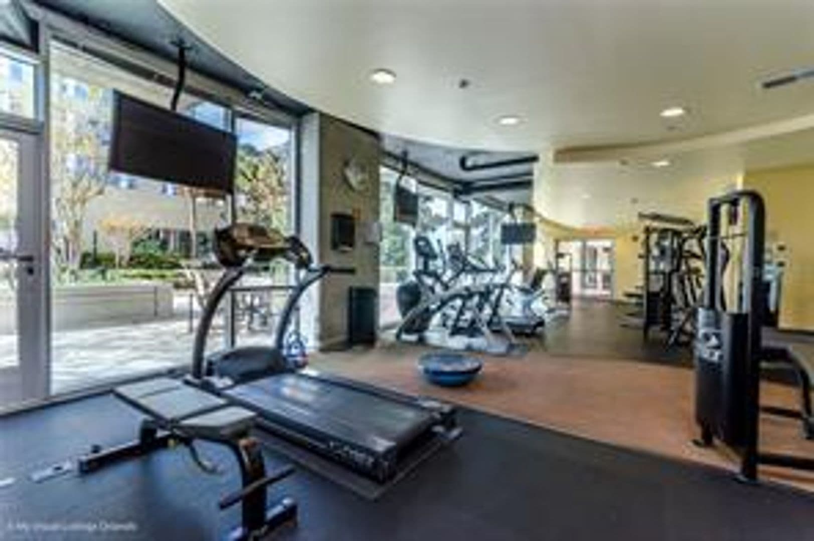 155 S Court Ave #1414 24 of 26