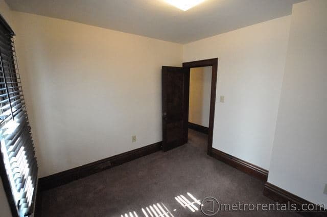 2211-2213 N. Fourth Street 16 of 30