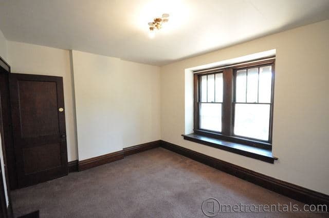 2211-2213 N. Fourth Street 13 of 30