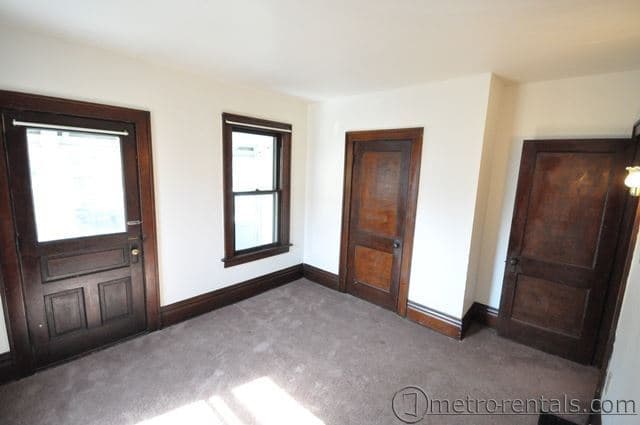 2211-2213 N. Fourth Street 21 of 30