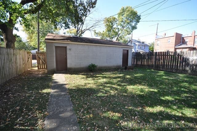 2211-2213 N. Fourth Street 29 of 30